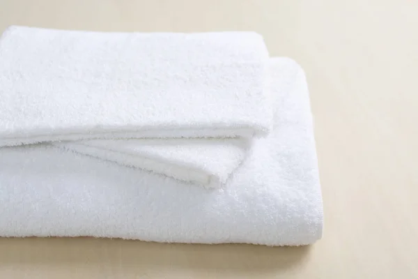 towels refreshing Image description